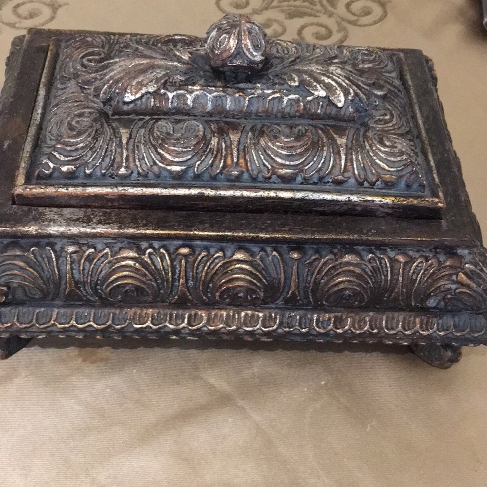 Treasure box - Picture 2 of 8